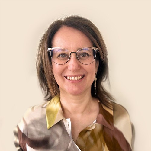 Ritratto di Miriam Tavola